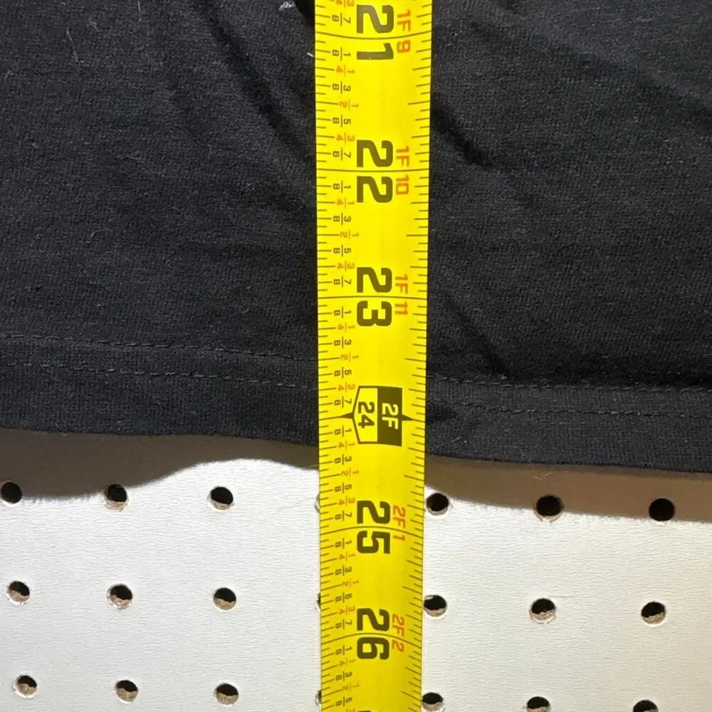 Southpole Men's Black T-shirt